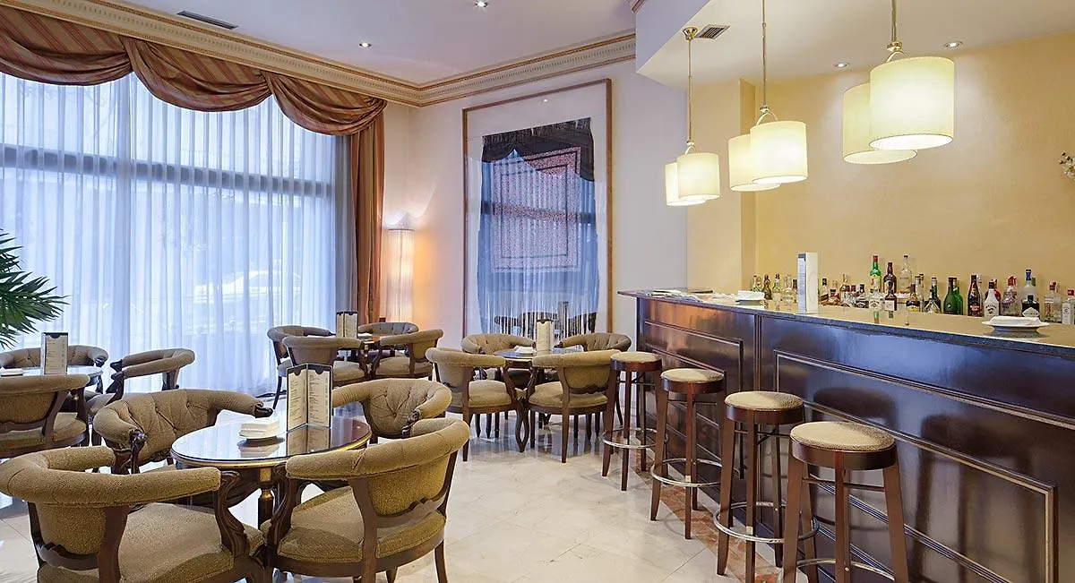 Hotel Roger De Lluria Barcelona Spain